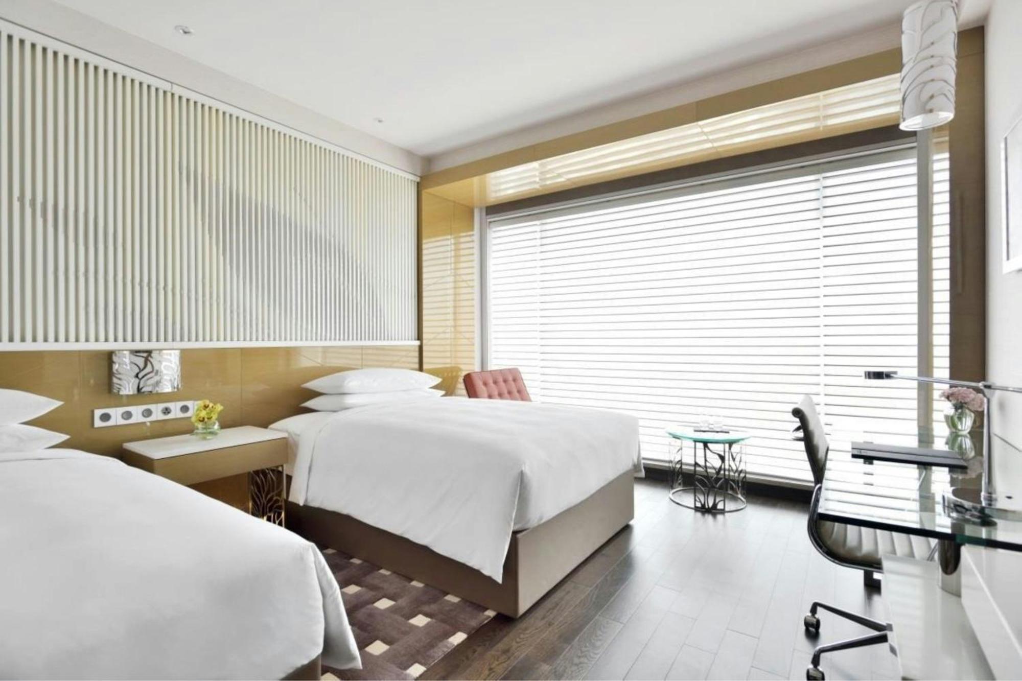 Guest room with Park View INR 500/- Credit or 2 Pints of Beer on Arrival per room per stay